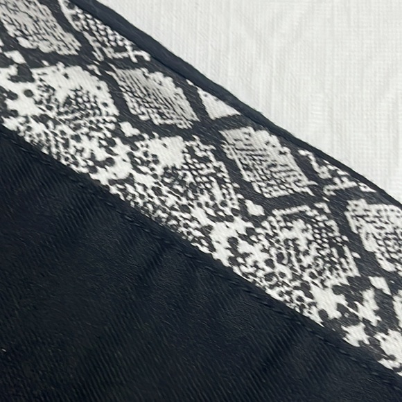 d. jeans High Waisted Skinny Ankle Jeans - Picture 3 of 5